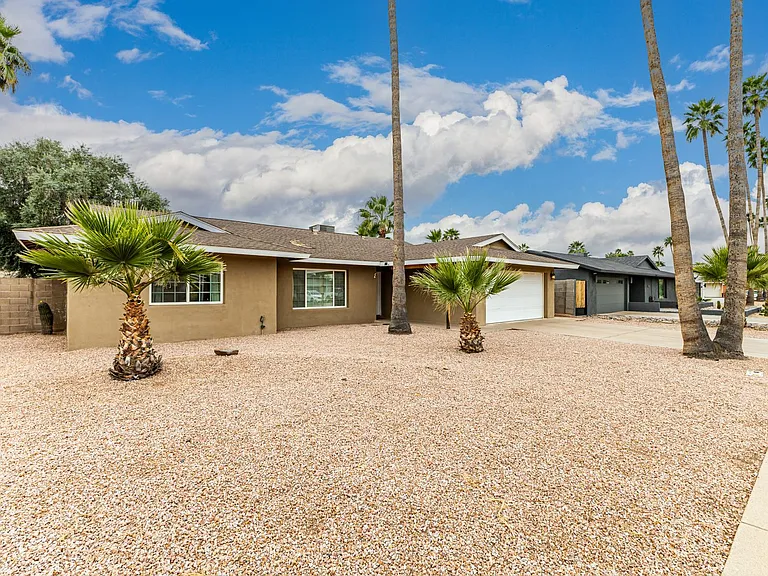 8719 E Osborn Rd — Photo 31