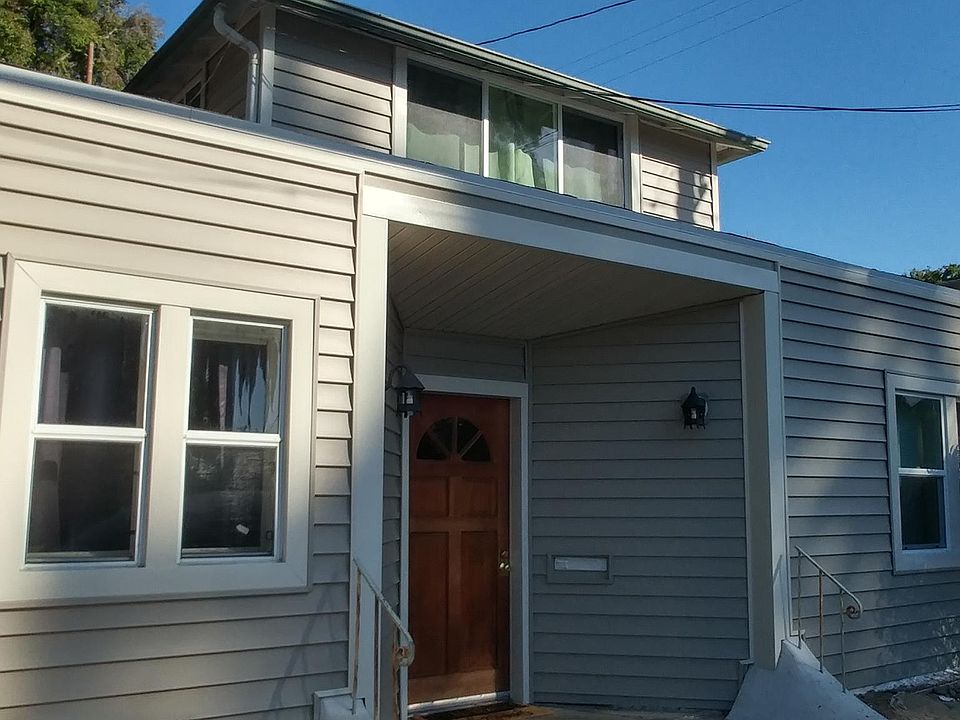 1st image of 1220 Fredericks St