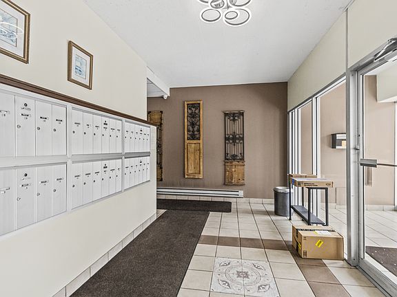 4th image of 315 Des Plaines Ave APT 602