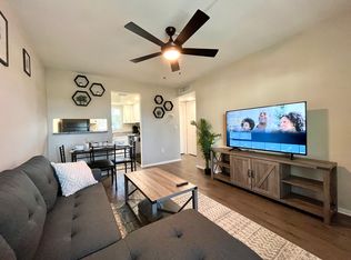 4771 100th Way N APT 204, Saint Petersburg, FL 33708