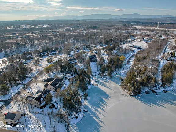 3rd image of 107 Longwood Drive