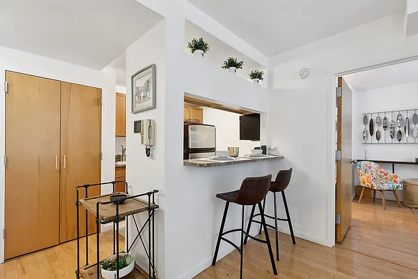 Rented by Luca Paci Real Estate | media 17