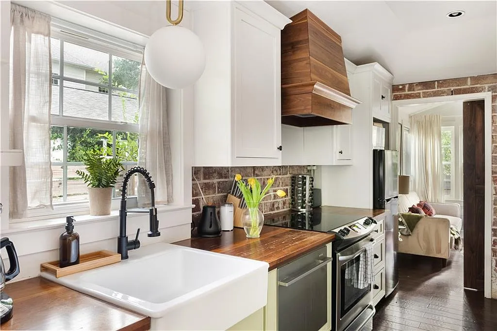 1 bed, 1.0 bath, 1250 sqft, $3,000 — Photo 4