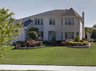 8933 Brandon Rd, Darien, IL 60561