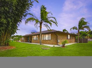 2401 SE Saphire Ter, Pt Saint Lucie, FL 34952