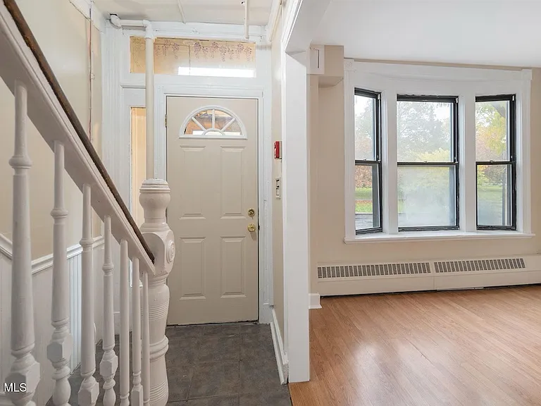 70 Willett St — Photo 18