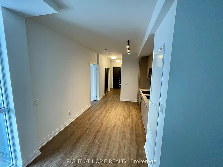 286 Main St #518 — Photo 9