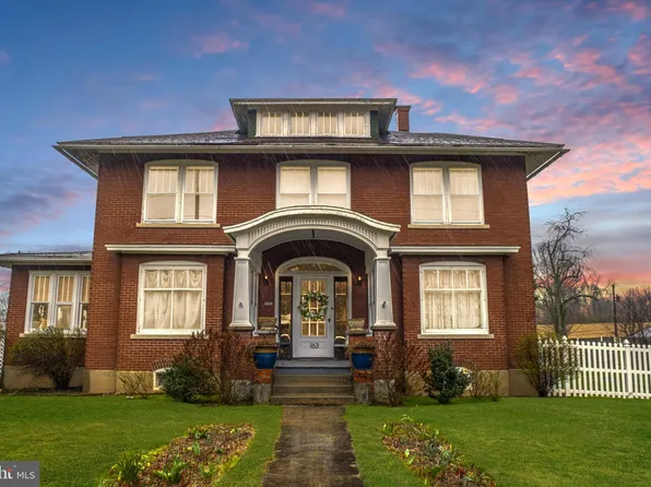 163 E Main St, Millheim, PA 16854