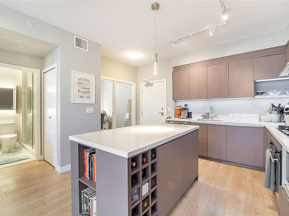 1st image of 9333 Tomicki Ave #402