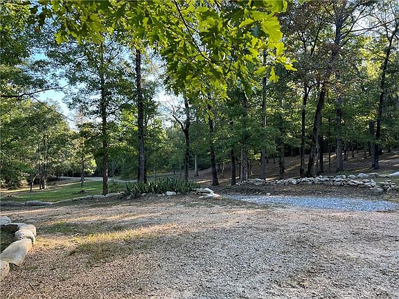 4th image of 263 Swafford Rd