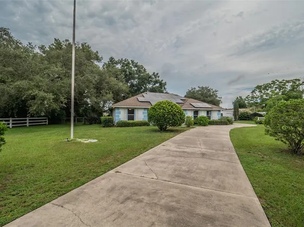 4 Beach St, Umatilla, FL 32784