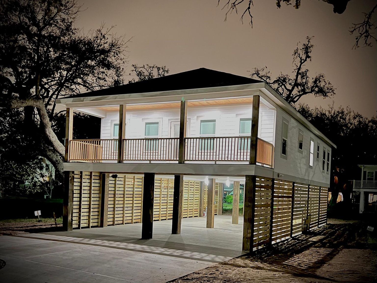 2524 Beach Blvd, Biloxi, MS 39531 Zillow