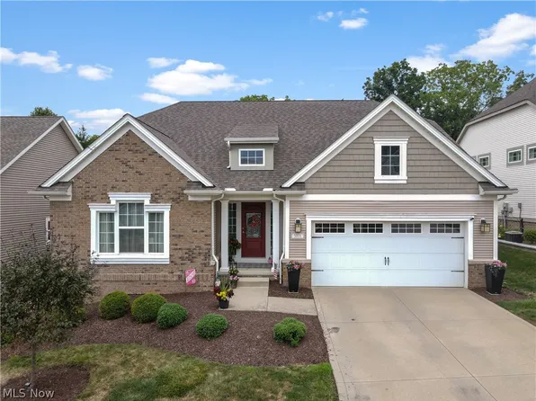 3701 Falcon Ridge Dr, Medina, OH 44256
