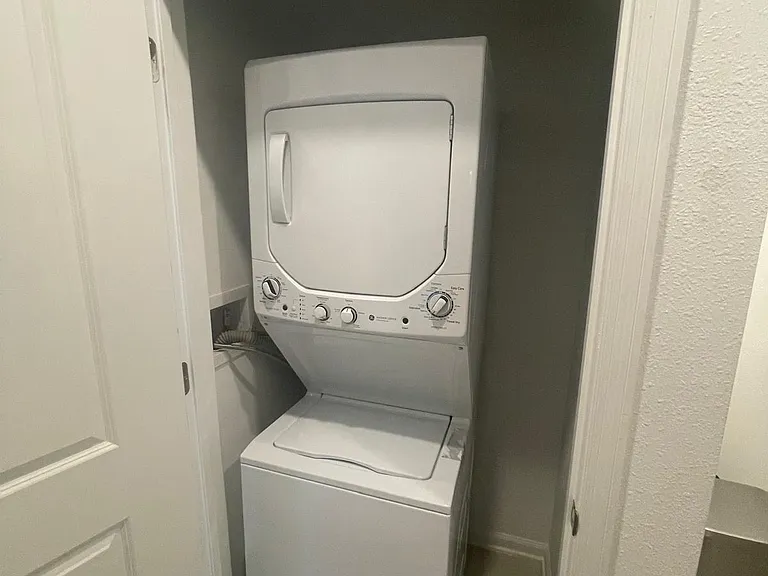 244 Hayley St #1 — Photo 6