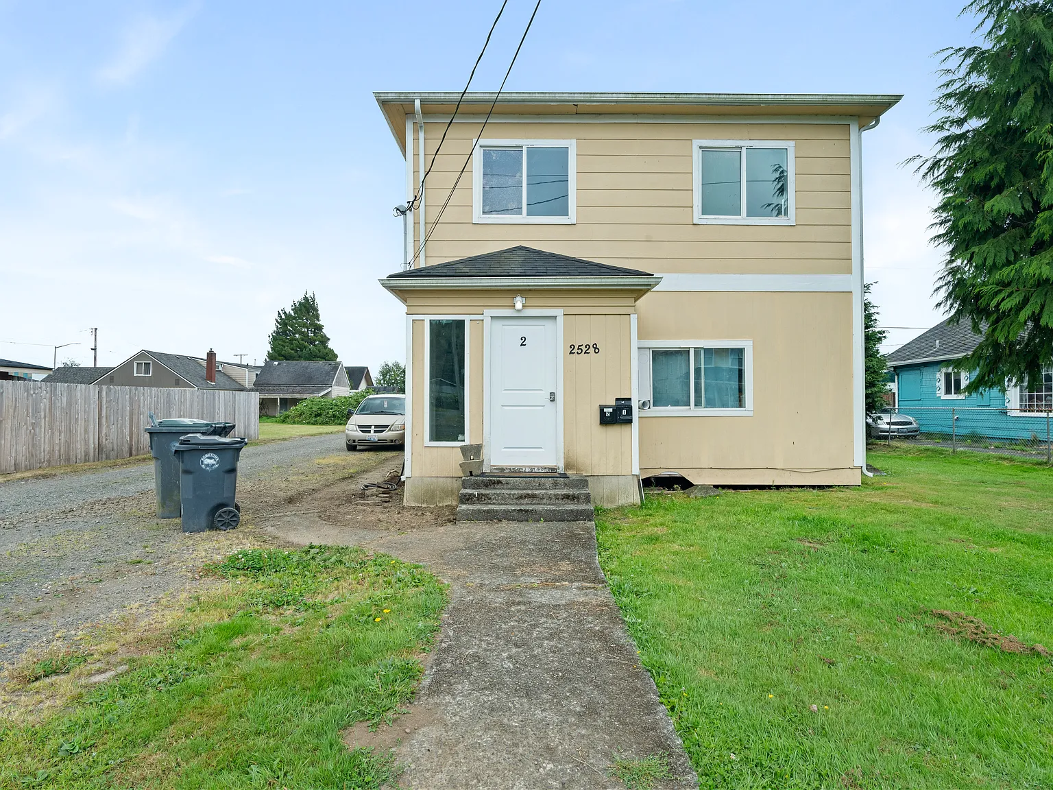 2 bed, 700 sqft, $1,350 — Photo 1
