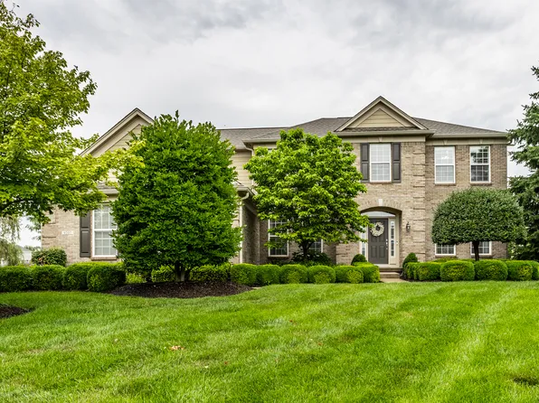 9207 Rocky Cay Ct, Zionsville, IN 46077