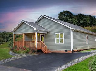 321 Quinn Hill Ln #86, Mars Hill, NC 28754