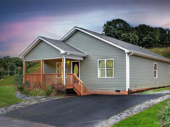 321 Quinn Hill Ln #86, Mars Hill, NC 28754