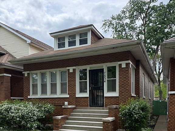 2nd image of 7634 S Loomis Blvd