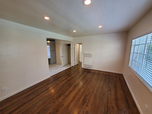3rd image of 2519 S St #15