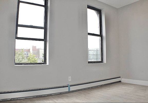 5th image of 319 Malcolm X Blvd #A1