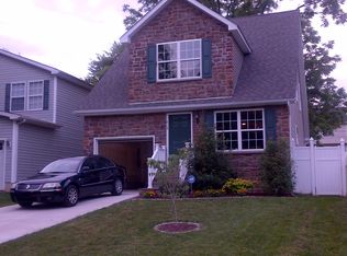 313 E 4th Ave, Ranson, WV 25438