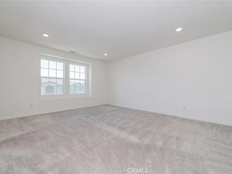 3977 E Huntington St — Photo 14