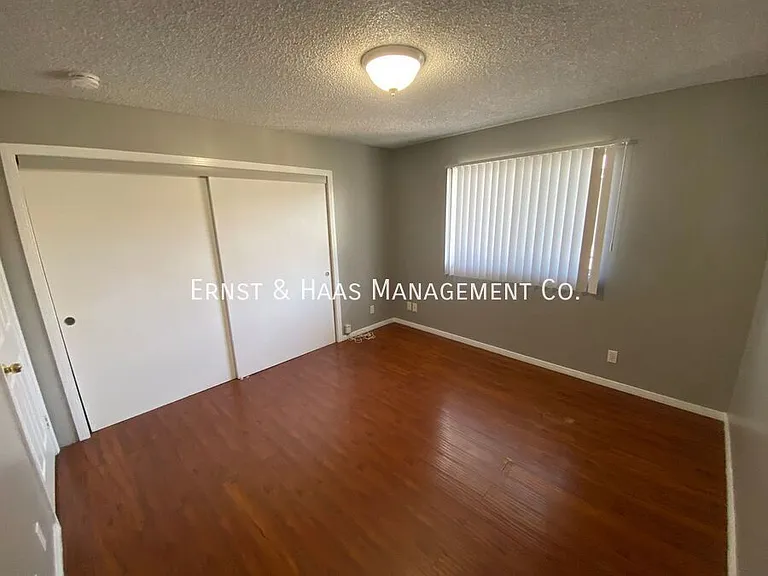 1021 Gladys Ave #4 — Photo 11