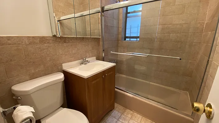 Rented by GPA Realty | media 40