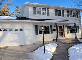 507 22nd Ave S, Fargo, ND 58103