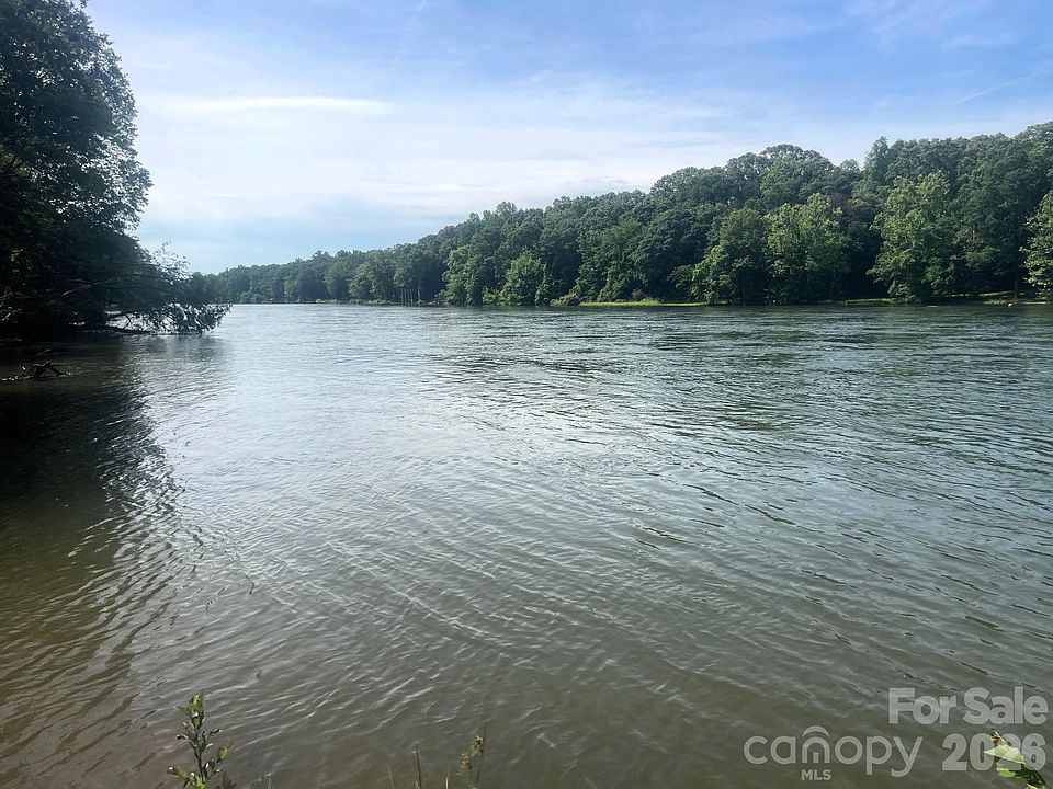 1st image of 575 Lookout Dam Rd #149