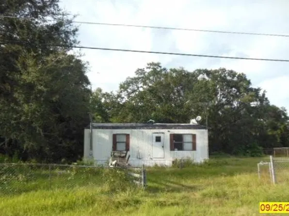2525 4th St, Mulberry, FL 33860
