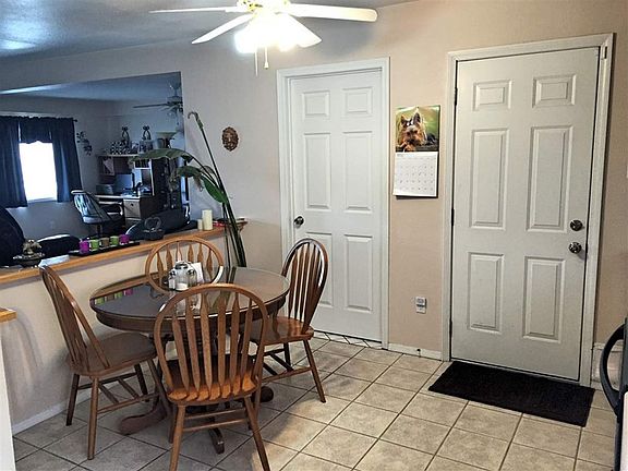4th image of 604 N Sage Ave