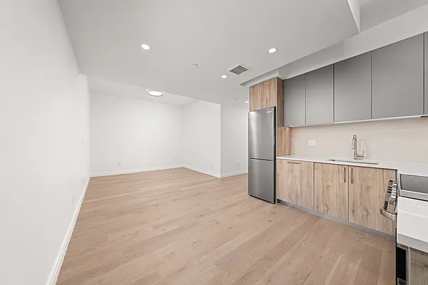 Rented by Nooklyn NYC LLC | media 1