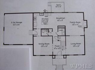 37 Robin Ct, Poughquag, NY 12570
