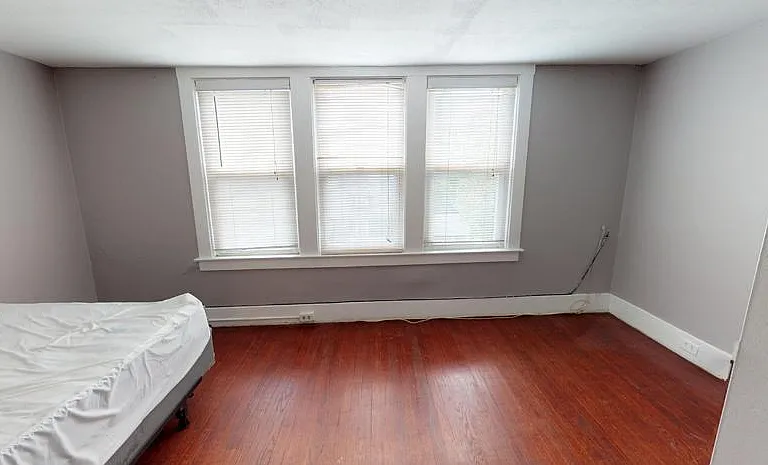 201 Comstock Ave #3R — Photo 4