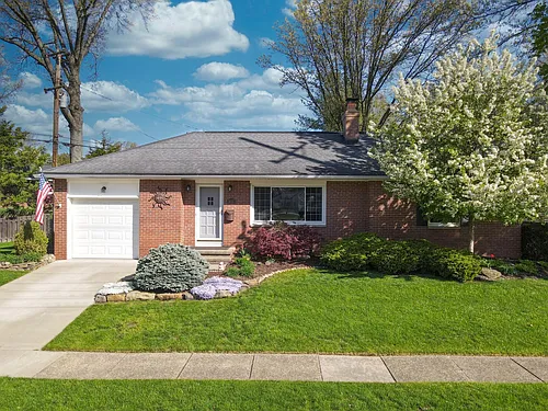 1835 Phelps Ave Photo 1 1835 Phelps Ave Photo 1