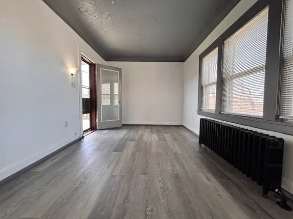 1340 W 65th St APT 4, Cleveland, OH 44102