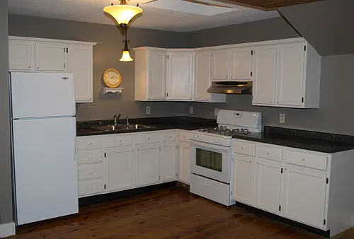 2 bed, 1200 sqft, $1,095 — Photo 3