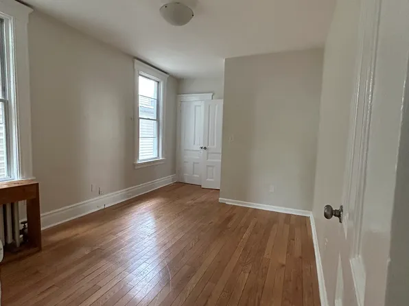 30 Grove Pl APT 1, East Orange, NJ 07017