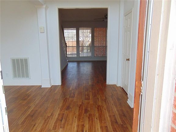 3rd image of 4129 Sun Meadows St