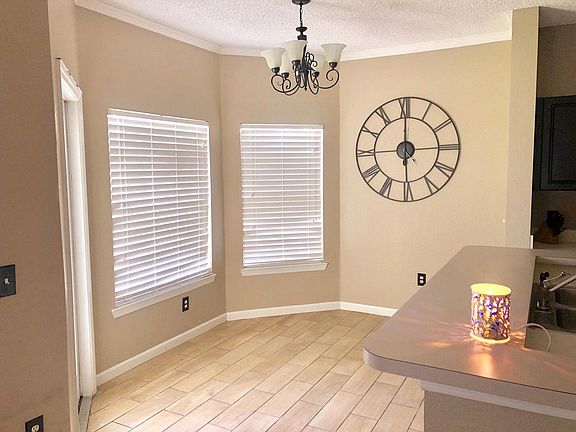 3rd image of 2012 Arbor Lakes Cir