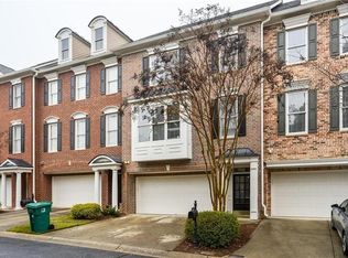 600 Vinings Estates Dr SE #B11, Mableton, GA 30126