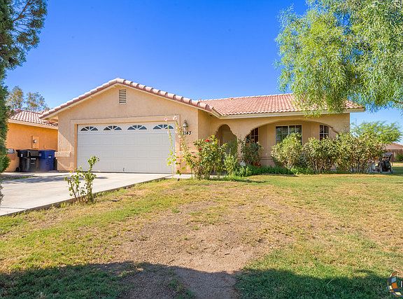 2nd image of 1143 Paseo Camino Real
