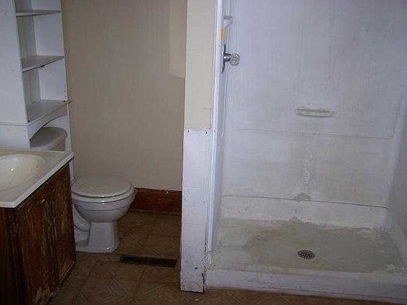 Second Floor Bathroom
