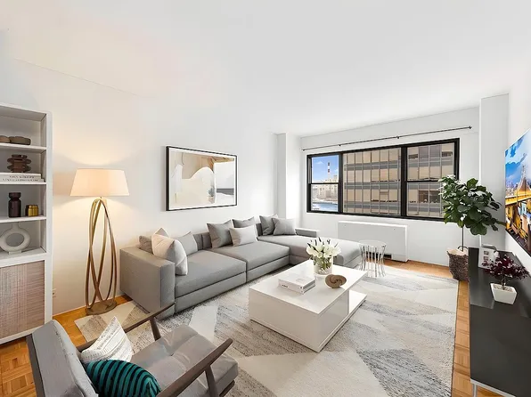 440 E 62nd St APT 9F, New York, NY 10065