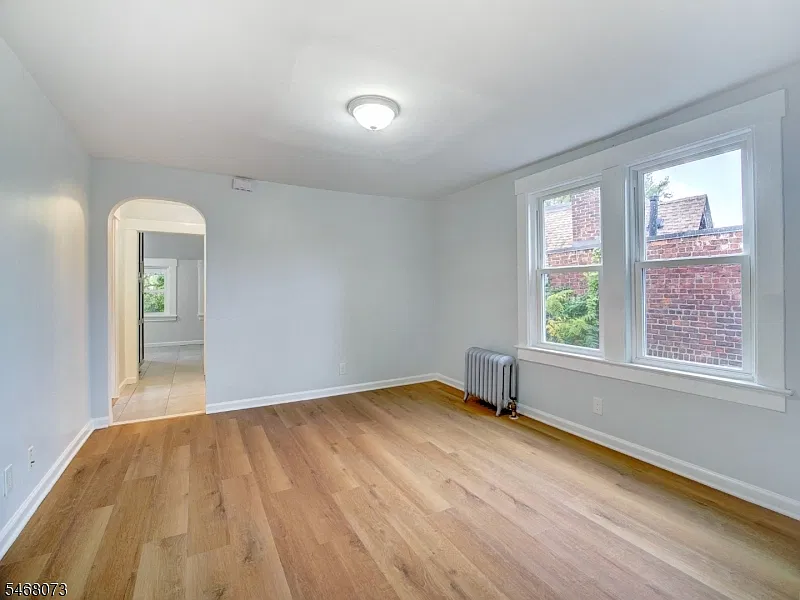 2 bed, 1.0 bath, $2,800 — Photo 3