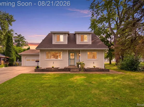 304 Rosemore Dr, Davison, MI 48423