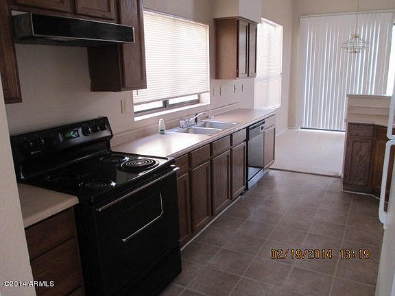 4th image of 3551 N 107th Dr