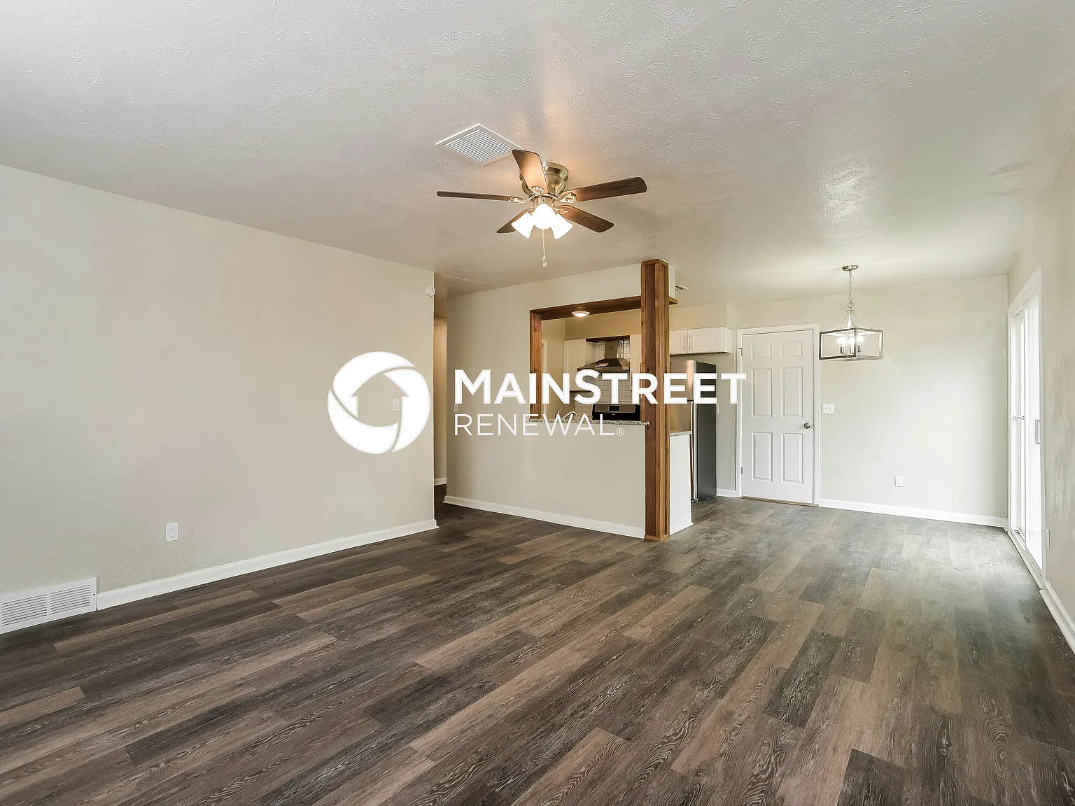 1401 SW 65th St — Photo 4